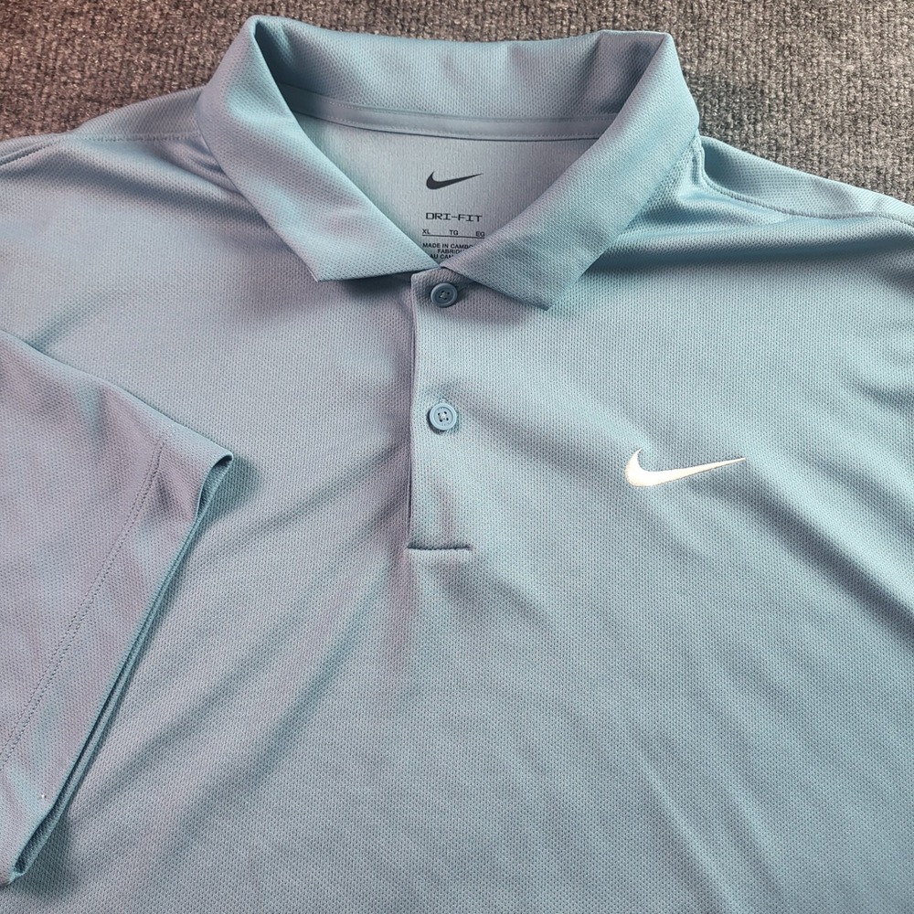 Nike Dri Fit Golf Polo Shirt Mens XL Light Blue Short Sleeve Performance Athleti